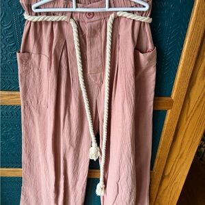 Dusty Pink Cropped Pants with Rope Belt and Side Pockets